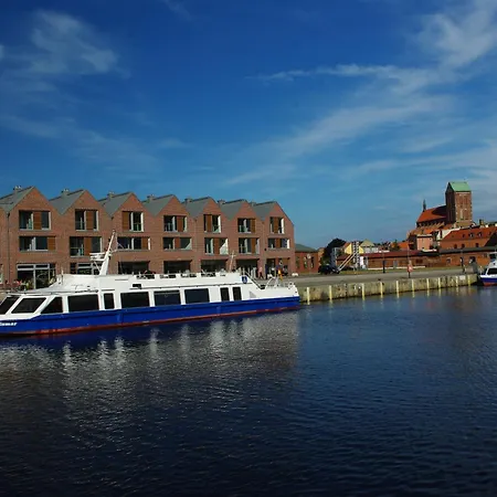 Privatunterkunft M9 Mit Balkon Am Waldrand Im Ostseeland