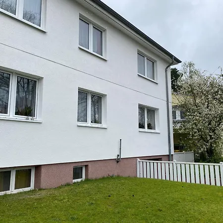 M9 Mit Balkon Am Waldrand Im Ostseeland *