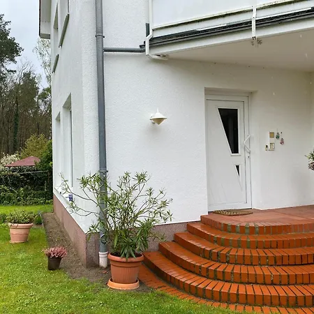 M9 Mit Balkon Am Waldrand Im Ostseeland Pansiyon Neubukow