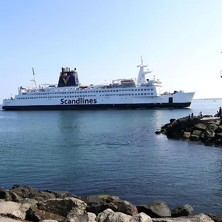 M9 Mit Balkon Am Waldrand Im Ostseeland Neubukow