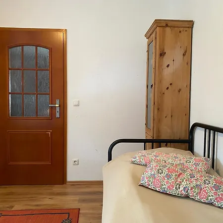 홈스테이 M9 Mit Balkon Am Waldrand Im Ostseeland Neubukow
