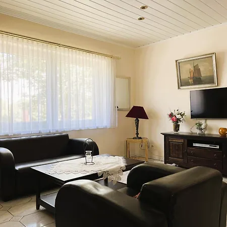 M9 Mit Balkon Am Waldrand Im Ostseeland Neubukow