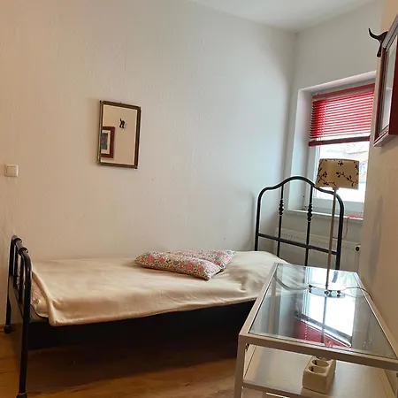 M9 Mit Balkon Am Waldrand Im Ostseeland Privatunterkunft *