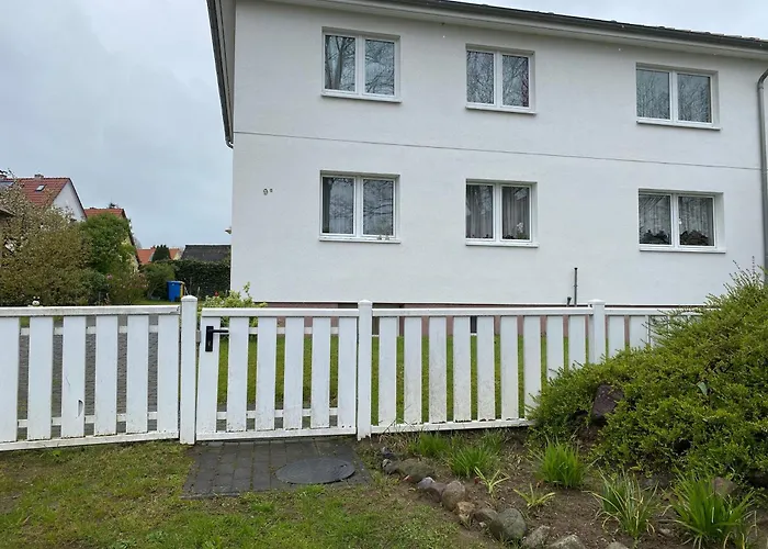 M9 Mit Balkon Am Waldrand Im Ostseeland * Neubukow