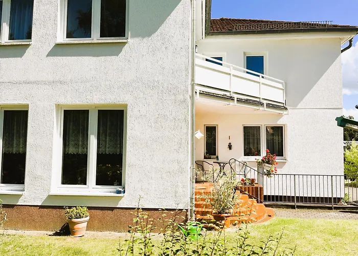 Δωμάτια σε οικογενειακή κατοικία M9 Mit Balkon Am Waldrand Im Ostseeland Neubukow