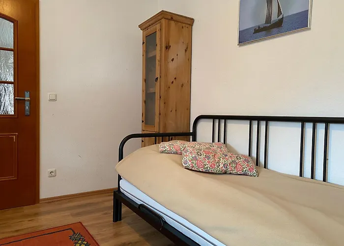 Δωμάτια σε οικογενειακή κατοικία M9 Mit Balkon Am Waldrand Im Ostseeland *